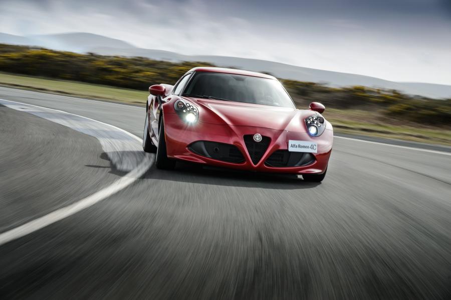  Alfa Romeo 4C (960) 2013 года  (WW) (фото 33 из 77)